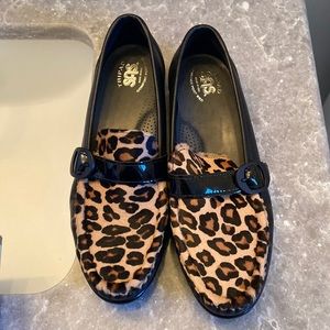 SAS Black Leopard Loafer NWOT